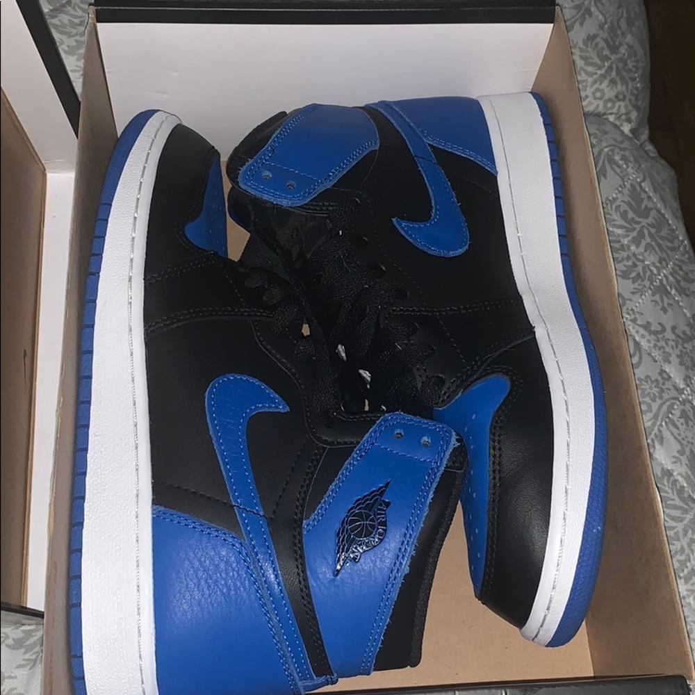Royal Air Jordan 1 - Picture 3 of 6